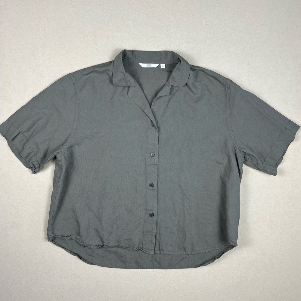Uniqlo Shirt Women’s Size L Linen Rayon Blend Button Up Short Sleeve Woven Green